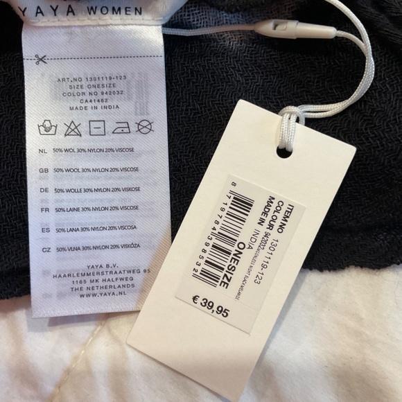 NWT YAYA Brand Scarf - Picture 4 of 4
